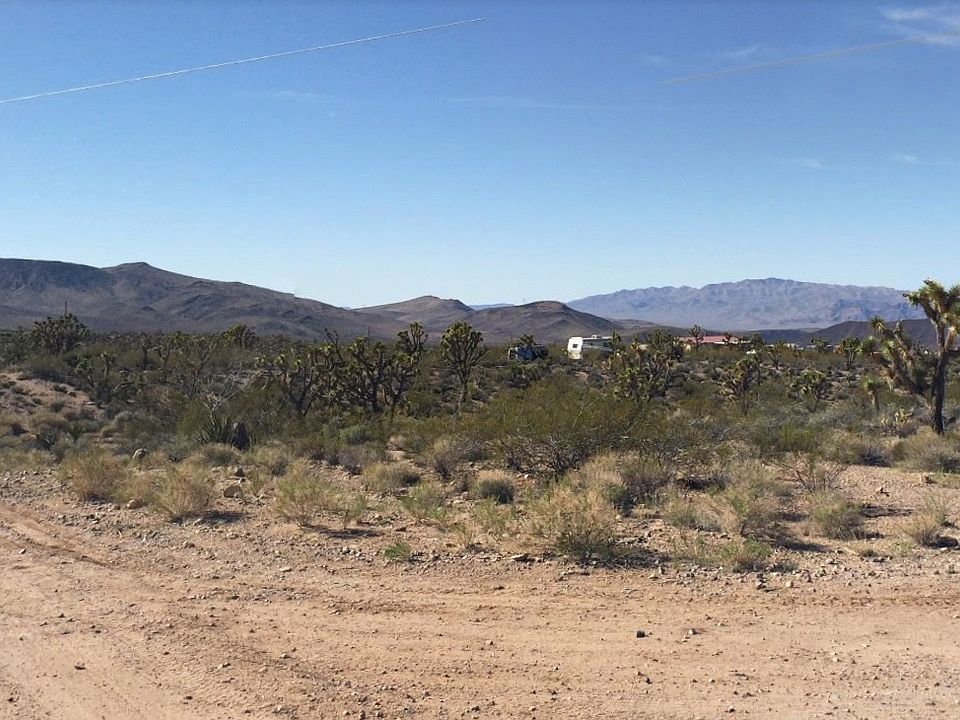 1st image of 8853 W Rollando Dr