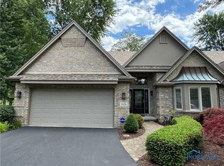 8626 Quail Hollow Ct, Holland, OH