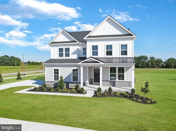 105 Goldleaf Dr W, Middletown, DE 19709