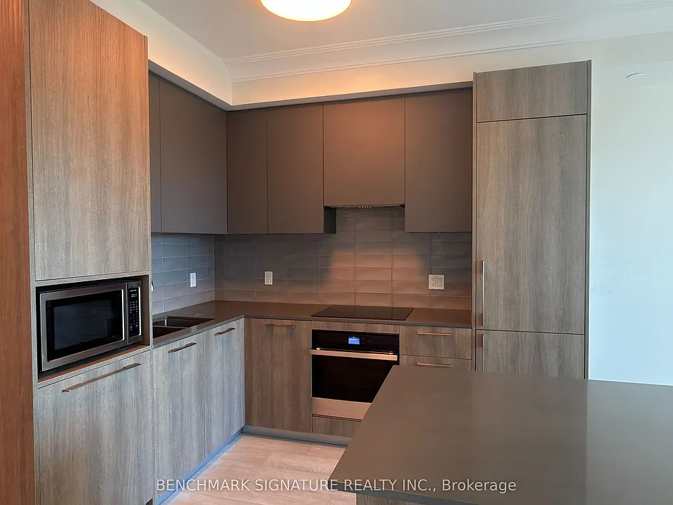 38 Water Walk Dr #908