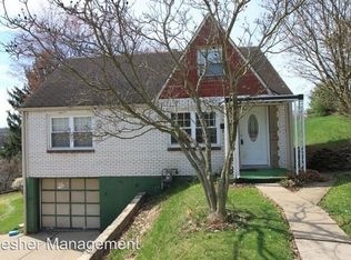225 Auburn St, Penn Hills, PA 15235