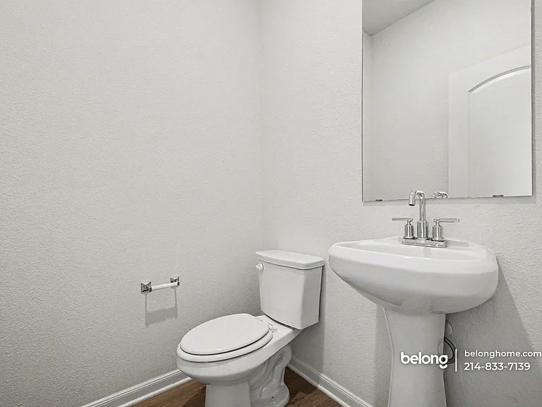 203 Marsh Ln — Photo 21