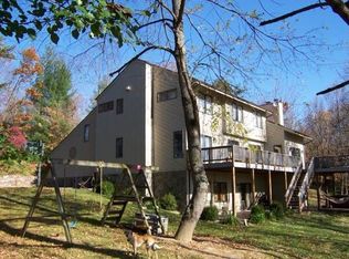 1482 Chrisman Mill Rd, Christiansburg, VA 24073