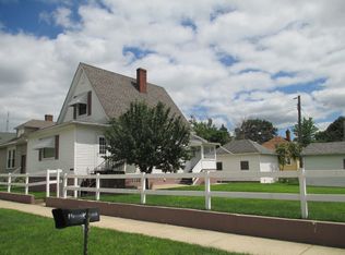 203 E 4th St, Depue, IL 61322