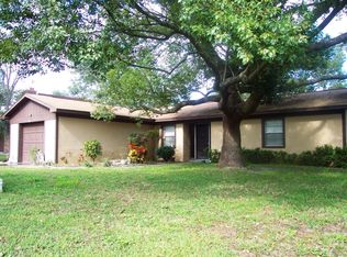 36303 Santeelah Dr, Zephyrhills, FL 33541