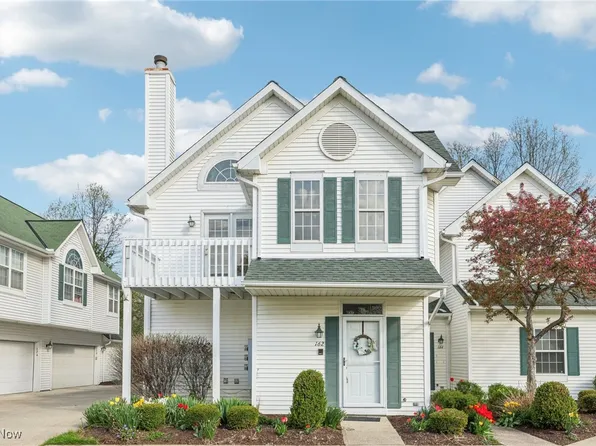162 Vista Ct, North Olmsted, OH 44070