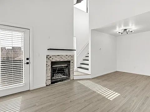 1st image of 11550 N May Ave APT 206