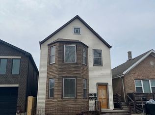2812 S Grady Ct #2R, Chicago, IL 60608