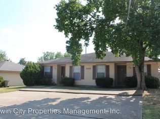 3600 Mahan Dr, Bryan, TX 77802