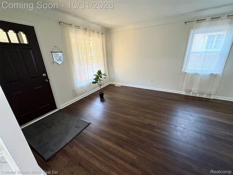 1010 Canterbury Dr, photo 3