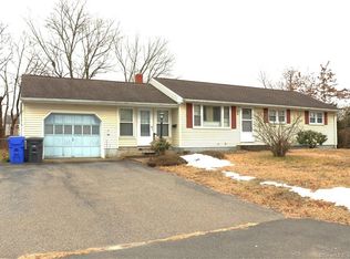 16 Play Rd, Enfield, CT 06082