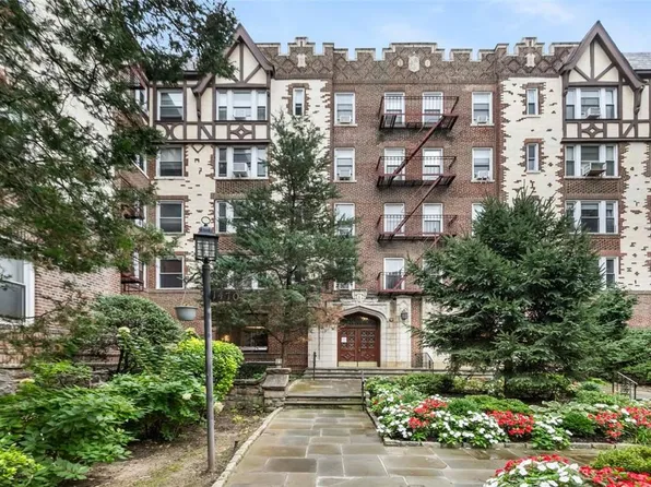 1470 Midland Avenue #3P, Bronxville, NY 10708