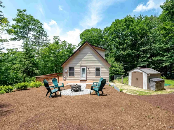 20 Berry Avenue, Gilmanton, NH 03237