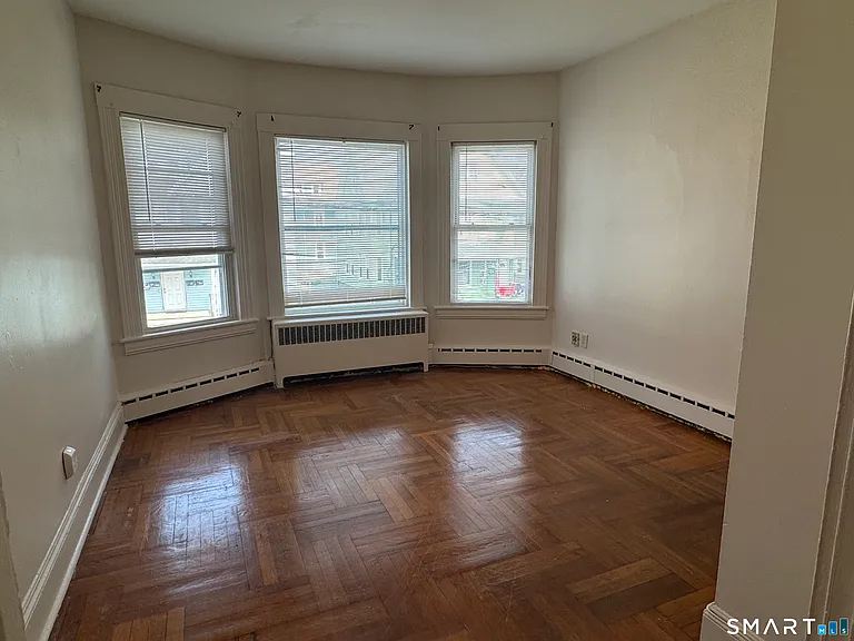 631 Colorado Ave — Photo 6