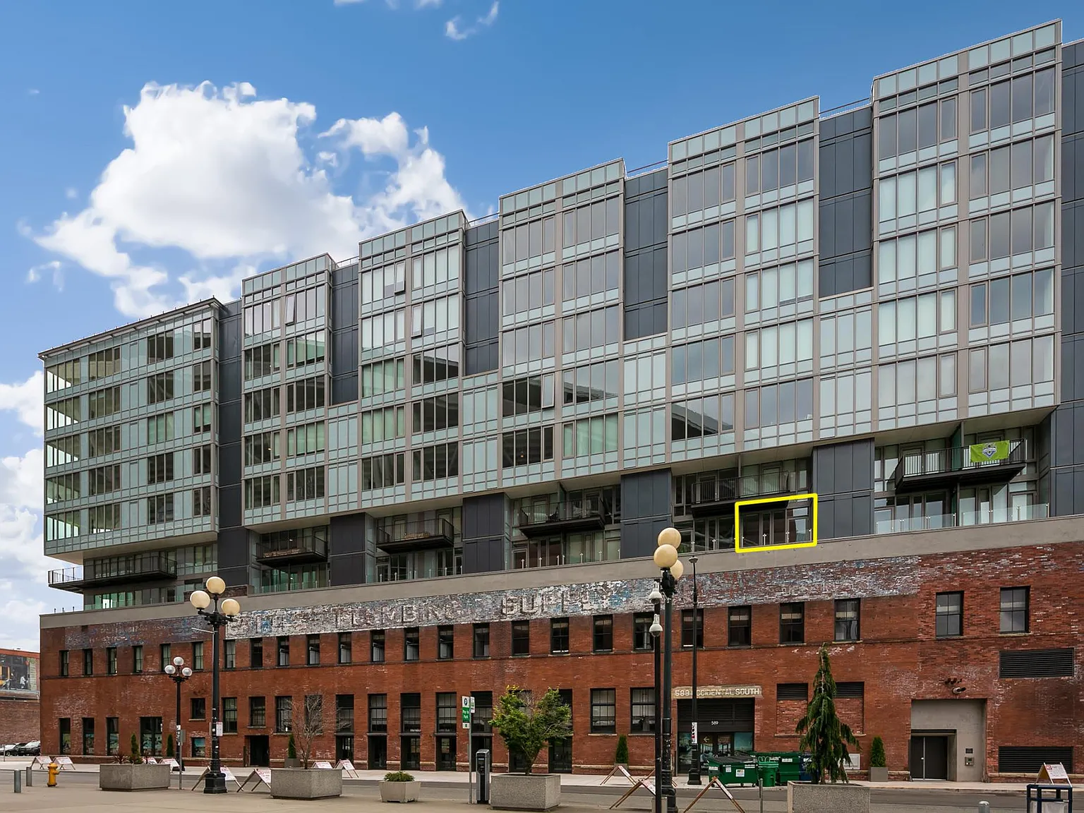 1 bed, 550 sqft, $2,850 — Photo 3