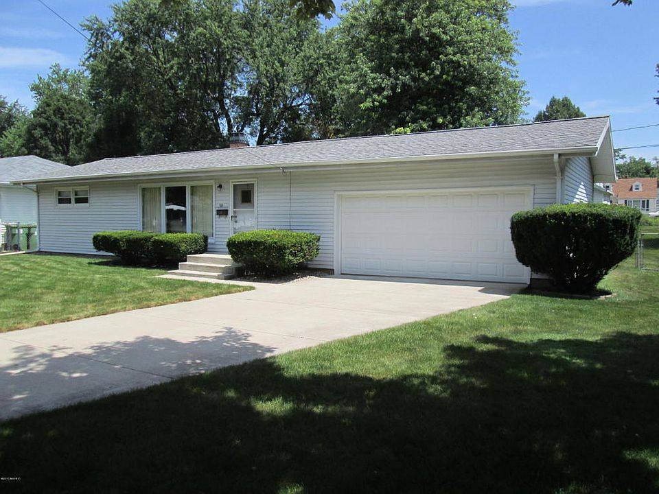 1st image of 125 Cameron Dr