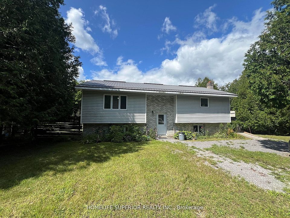 1st image of 985 Twiddy Rd