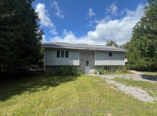 985 Twiddy Rd, Centre Hastings, ON K0K 2K0