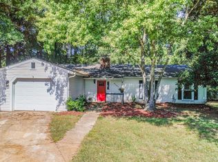 9107 Shackleford Trl, Charlotte, NC 28227