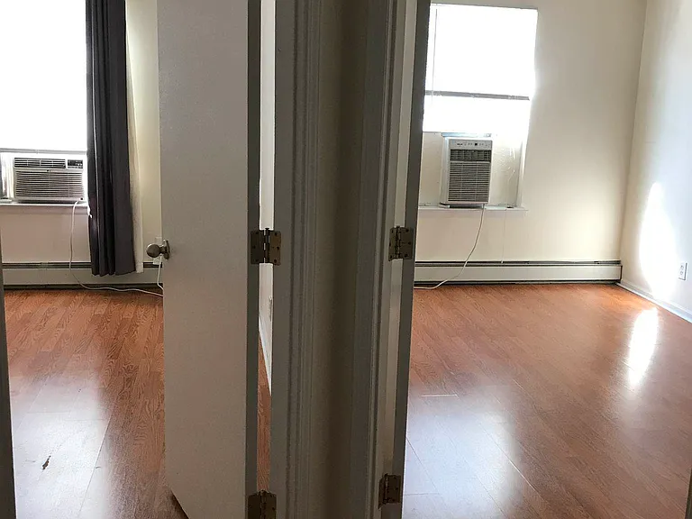 8 E 118th St #211B — Photo 9