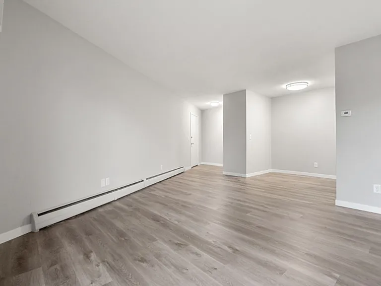 Copper Stone Apartments — Photo 33