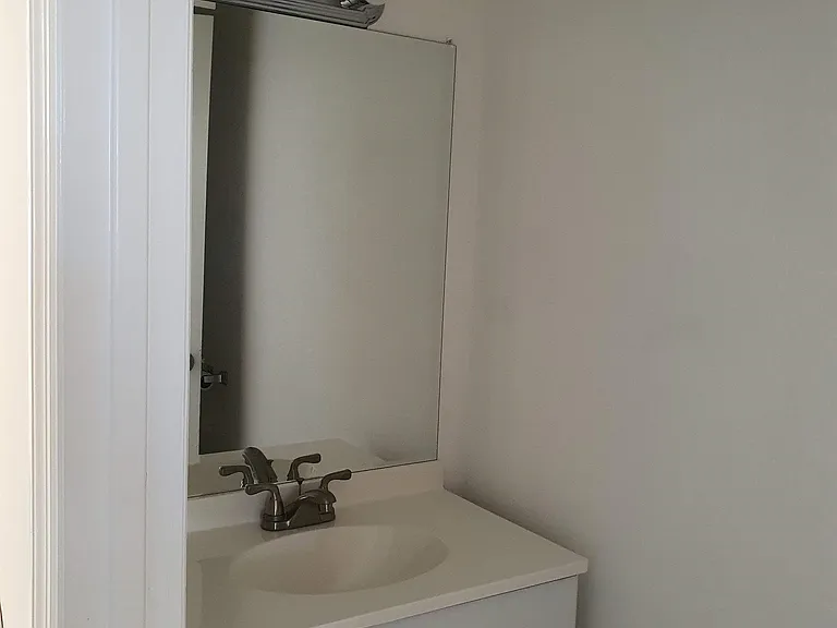 500 Jefferson St #1 — Photo 5