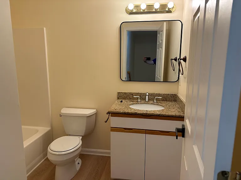 525 Water St #3 — Photo 20