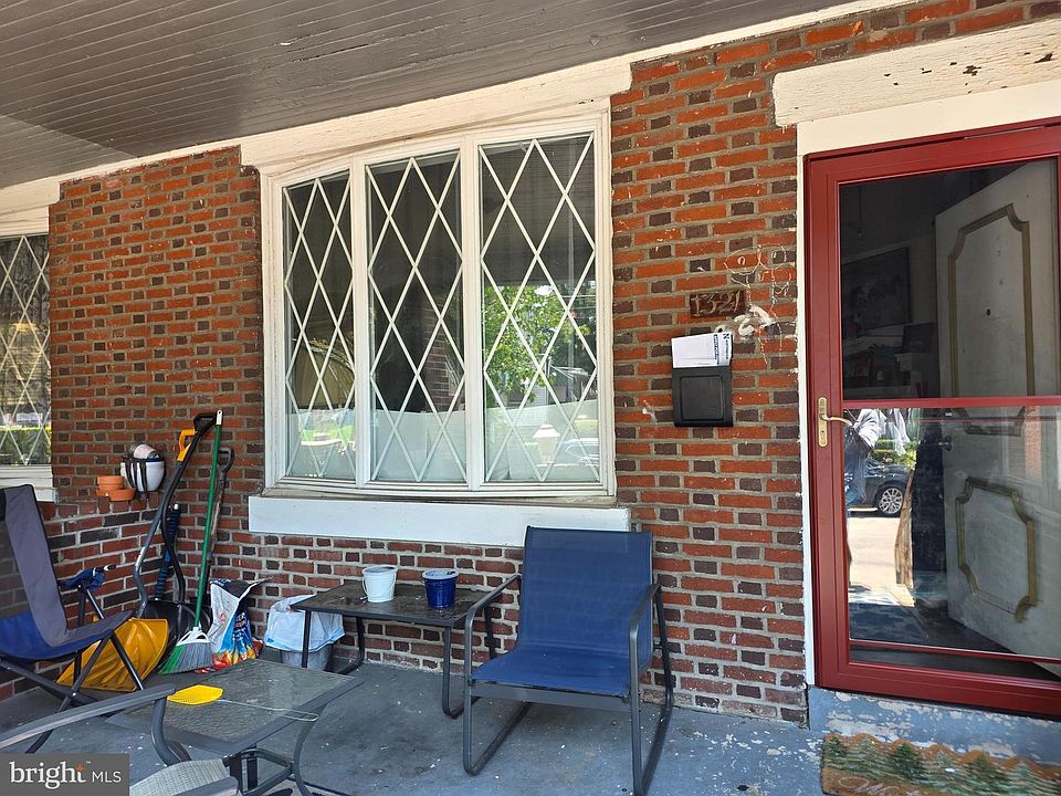 1st image of 1319 W Champlost St #21