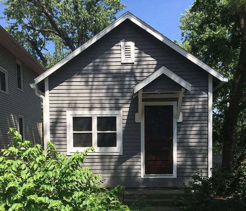 2nd image of 522 N Lincoln St