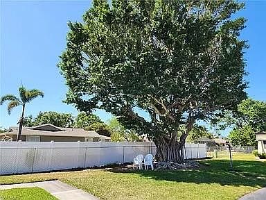 3rd image of 65 Fairbanks Ct