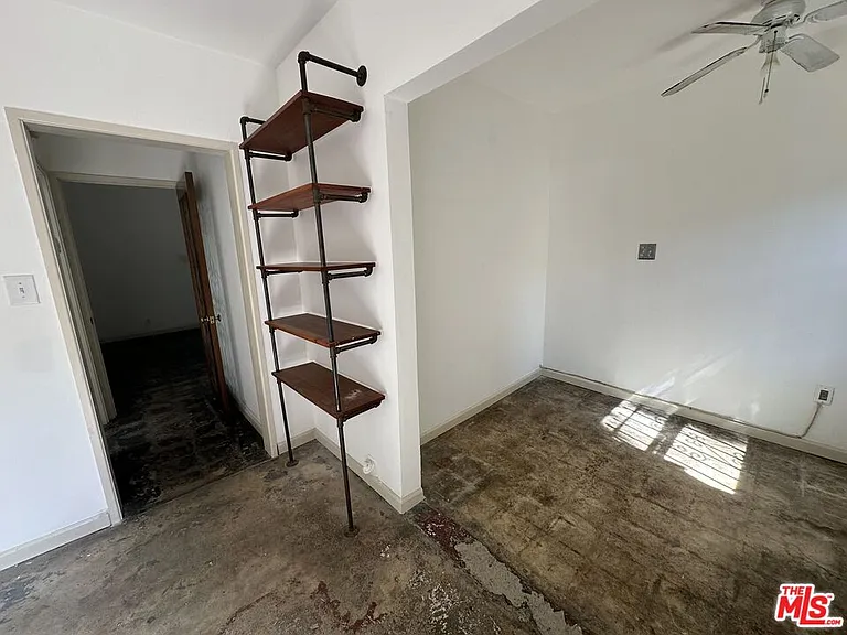 5422 W Washington Blvd — Photo 14