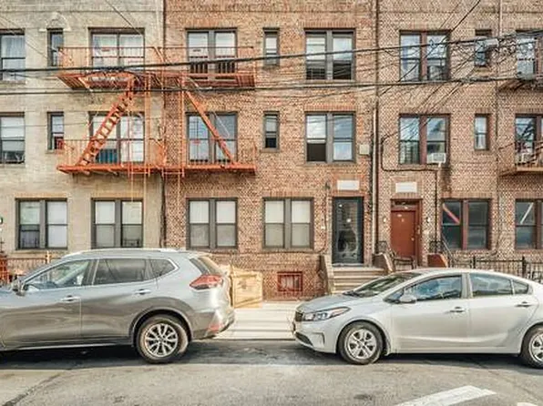 566 Maple Street image 8 of 8