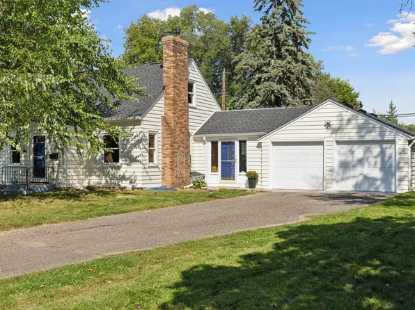 3750 Hubbard Ave N, Robbinsdale, MN 55422