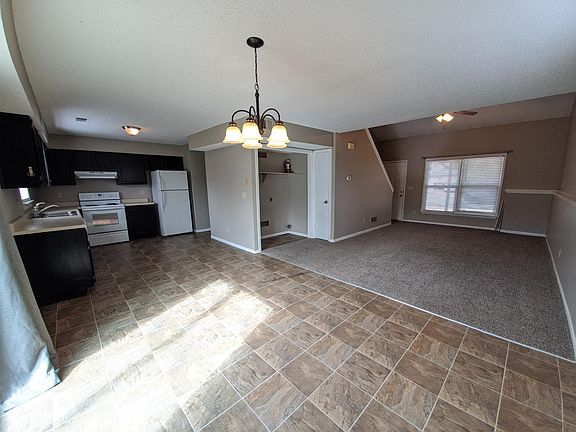 4th image of 417 Lee Dr