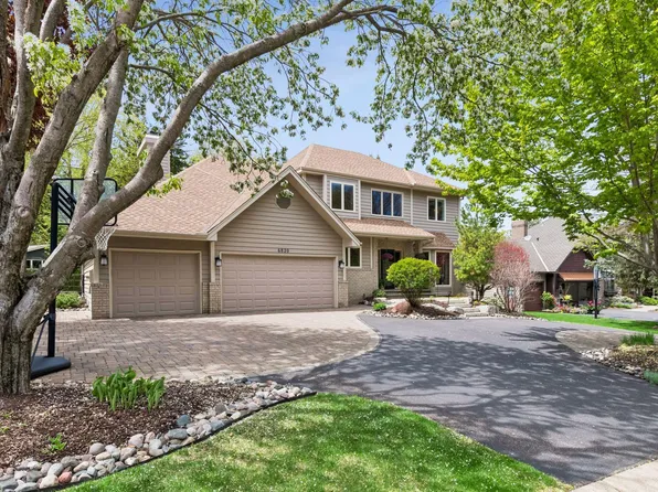 6820 Lorena Ln, Eden Prairie, MN 55346