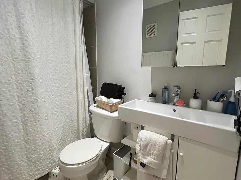 9430 Bay Colony Dr #1S — Photo 7