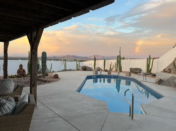 25560 Bundy Canyon Rd, Menifee, CA 92584