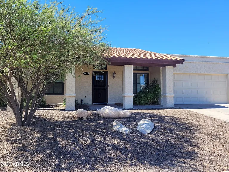 3910 E Shomi St — Photo 2