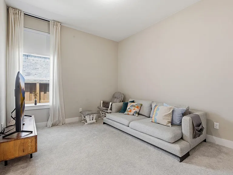 28065 Willow Glen Dr — Photo 22