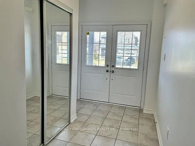 3 bed, $2,450 — Photo 3