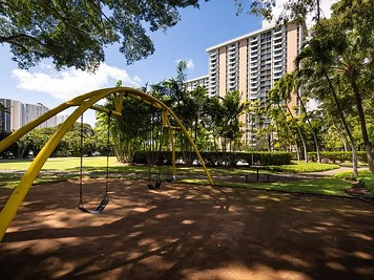 1519 Nuuanu Ave #K-1245 — Photo 21