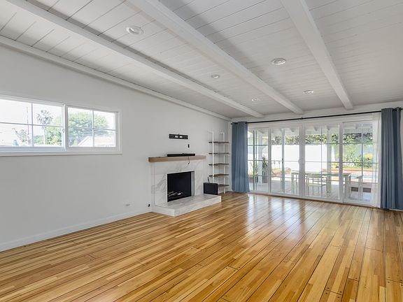 4th image of 5166 Comercio Ave