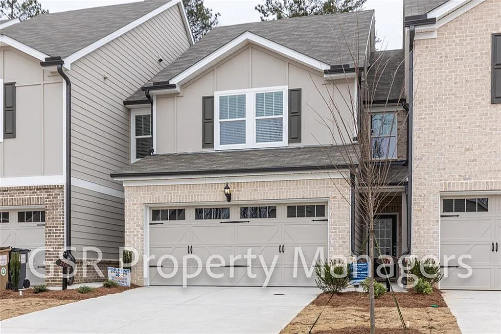 3 bed, 2.5 bath, 1618 sqft, $1,950 — Photo 1