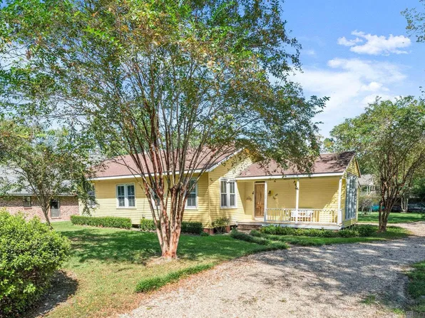 1169 Normandy Dr, Baton Rouge, LA 70806