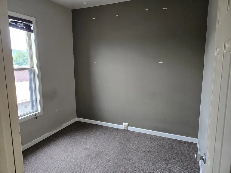 618 1/2 Fairmont Ave — Photo 11