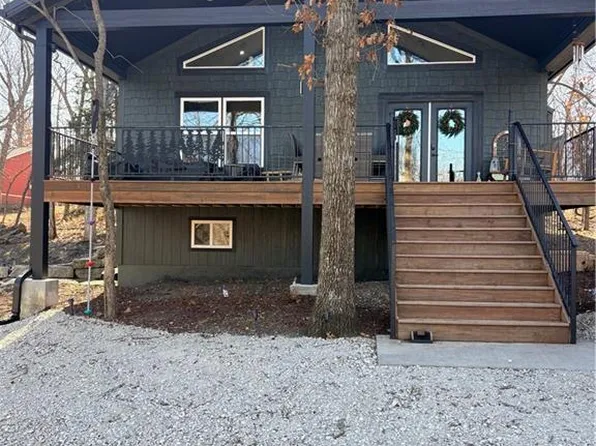 130 Fascination Ln, Linn Valley, KS 66040