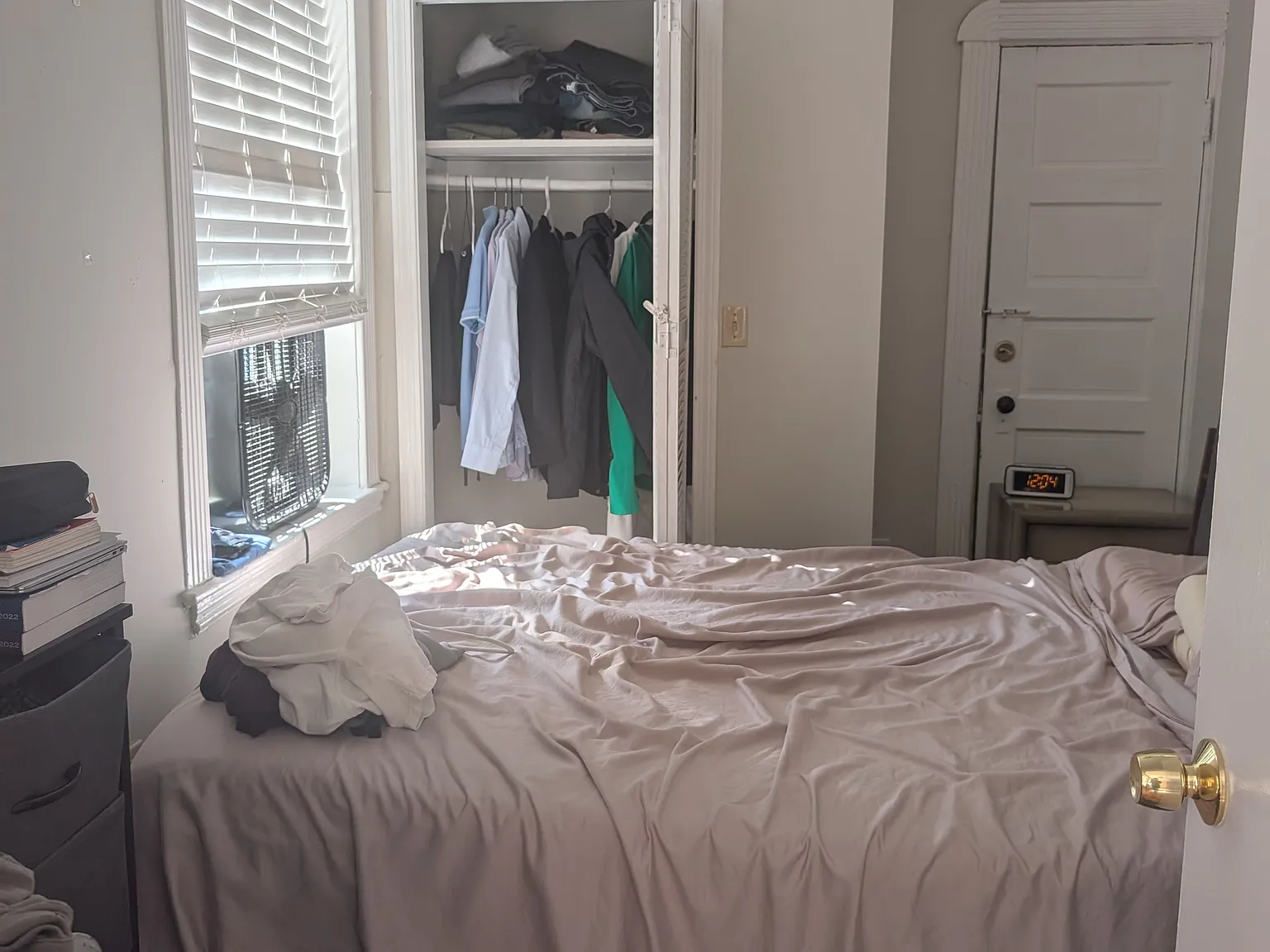 2 bed, 1.0 bath, $3,750 — Photo 3