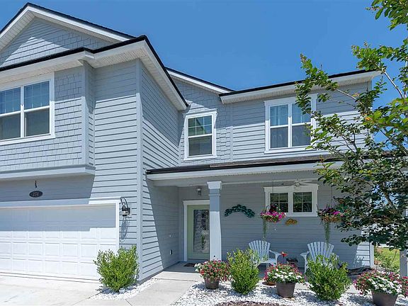 3rd image of 274 Crescent Key Dr