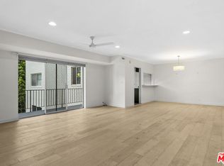 7309 Franklin Ave APT 306, Los Angeles, CA 90046