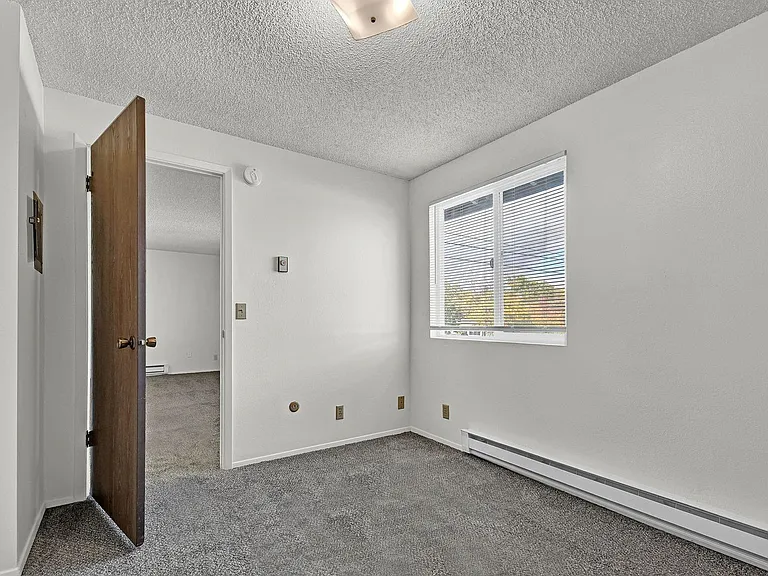 Roosevelt Apartments — Photo 42